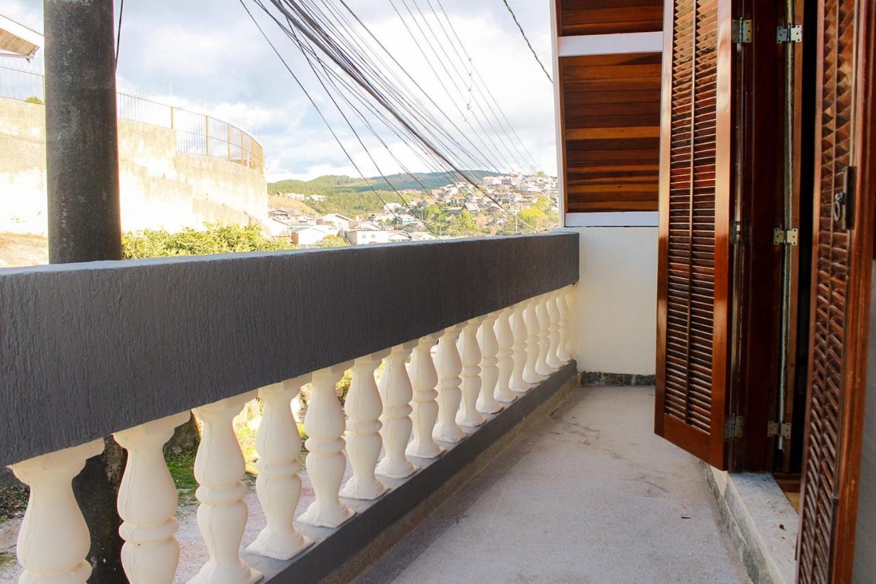 Pousada Villa Paty - Campos do Jordão Екстериор снимка